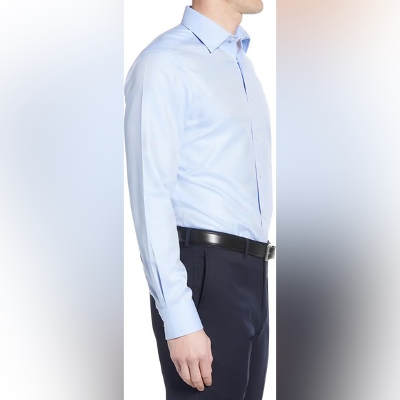 David Donahue (Luxury Button Up) 👔 😎 - Picture 4 of 7